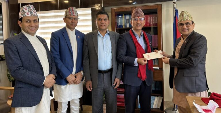 नेप्सेका सीईओ चापागाईंले बुझे नियुक्ति पत्र