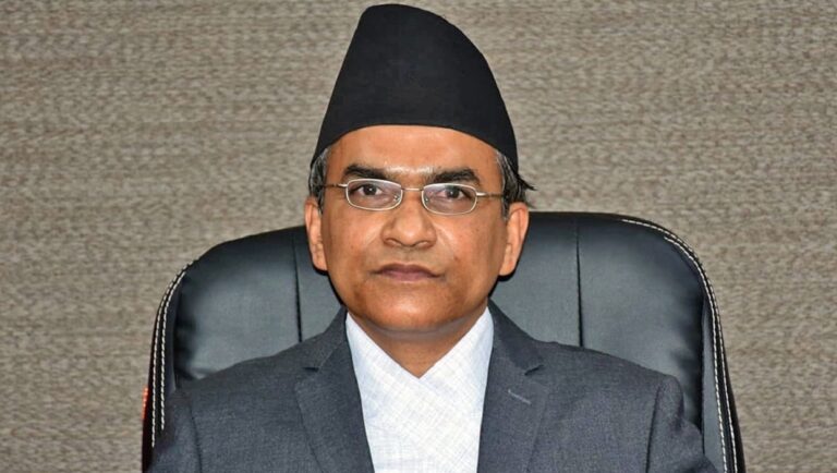 गभर्नर पौडेलको शेयर मात्रै १४ करोडको : ४५ तोला सुन, अरु सम्पत्ति कति ?