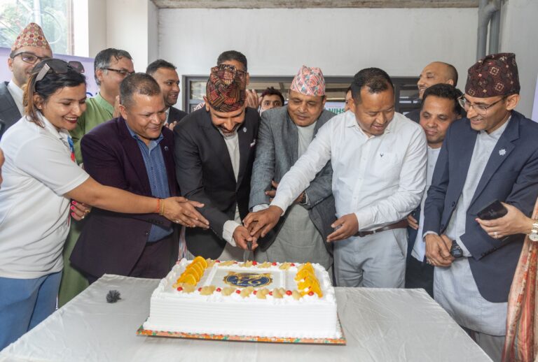 नेपाल लाइफले यसरी मनायो २४औँ वार्षिकोत्सव