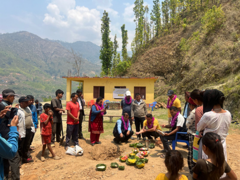 सिद्धार्थ बैंकको सहयोगमा जनप्रिय आधारभुत विद्यालय भवनको पुनर्निर्माण सुरु