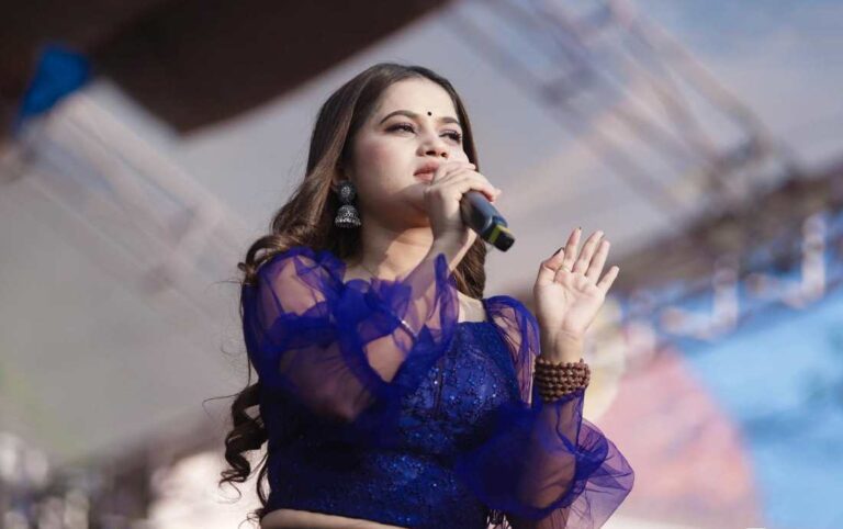 साइबर ब्युरो पुगिन् एलिना चौहान