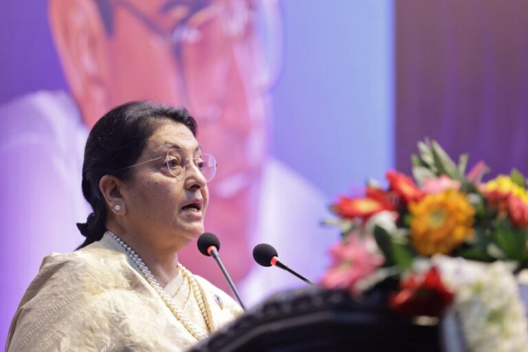 वैधानिक प्रक्रियामार्फत नयाँ सरकार गठन गर्न पूर्वराष्ट्रपति भण्डारीको आग्रह