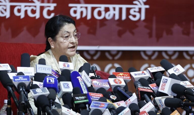 पदको आशक्ति छैन, देश र जनताको सेवामा समर्पित हुन्छु : पूर्वराष्ट्रपति भण्डारी