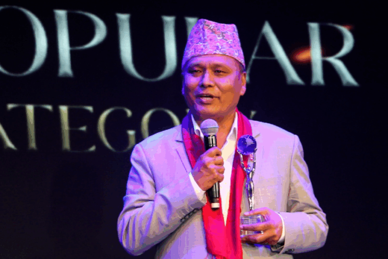 न्यूयोर्कमा कुलमान र ज्ञानेन्द्रलाई ‘ग्लोबल हिरो अवार्ड’, घिसिङद्वारा ‘उज्यालो नेपाल’ अभियानको घोषणा