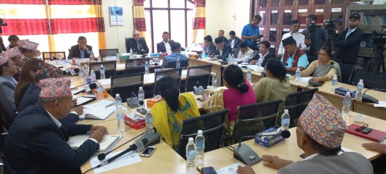 एमालेले माग्यो समिति सभापति खतिवडा र सचिव दुराको राजीनामा