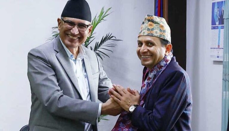 सहसचिव पोखरेलले सम्हाले बीमा प्राधिकरणको अध्यक्षको जिम्मेवारी