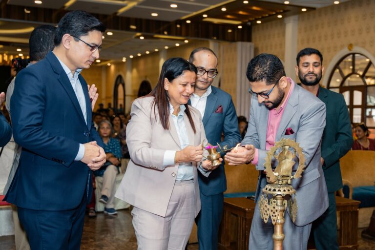 सानिमा रिलायन्स लाइफ इन्स्योरेन्सद्वारा उत्कृष्ट अभिकर्ता सम्मानित, ७०० करोडको बीमाशुल्क संकलन