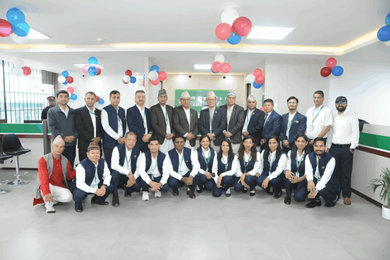 ग्राहकलाई थप सहज र आधुनिक सेवा प्रदान गर्न कृषि विकास बैंकको सातदोबाटो शाखा नयाँ भवनमा सारियो