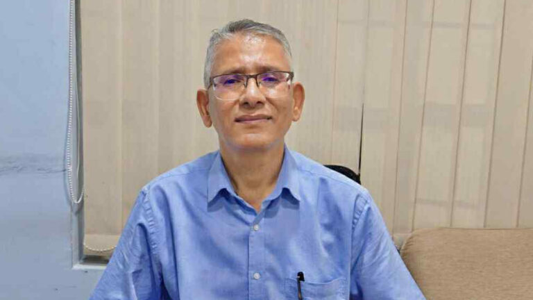 पाटन प्रतिष्ठानको उपकुलपतिमा डा. बुद्धि पौडेल, गोल्ड मेडलिस्ट पौडेललाई प्रधानमन्त्रीले दिए जिम्मेवारी