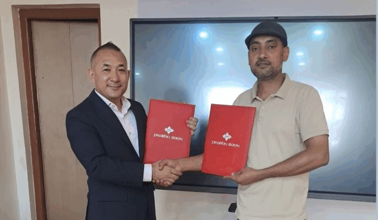 प्रभु बैंक र अन्नपूर्ण न्यूरो हस्पिटलबीच सहकार्य, ग्राहक र कर्मचारीलाई उपचारमा १५ प्रतिशतसम्म छुट