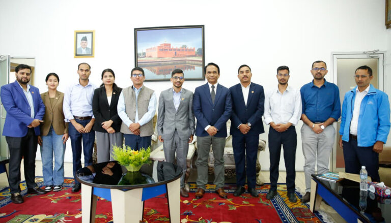 क्षतिग्रस्त संरचना पुनर्निर्माणमा स्रोत पर्याप्त, सुशासन नै प्राथमिकता : गभर्नर पौडेल