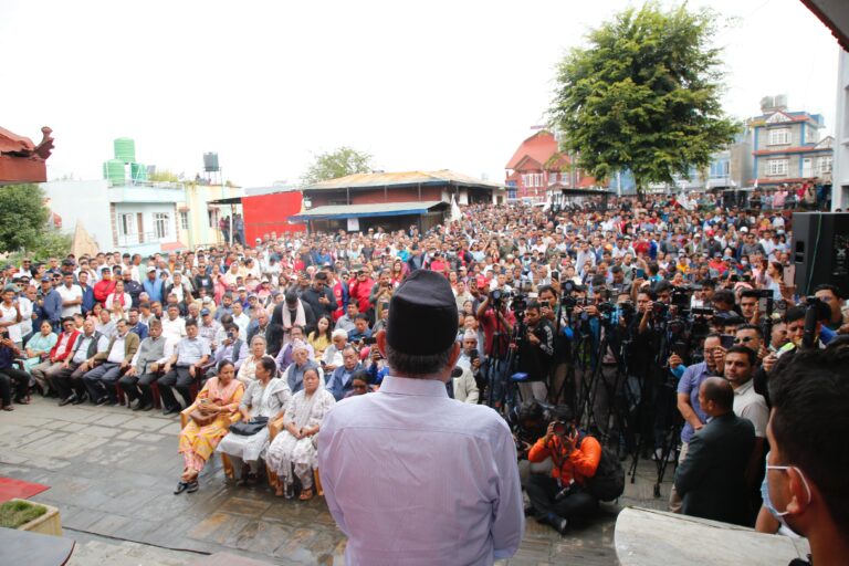 जेनजी आन्दोलनले विशेष बनायो संविधान दिवस: प्रचण्डको अपिल- जनयुद्धको योगदान नभुलौँ