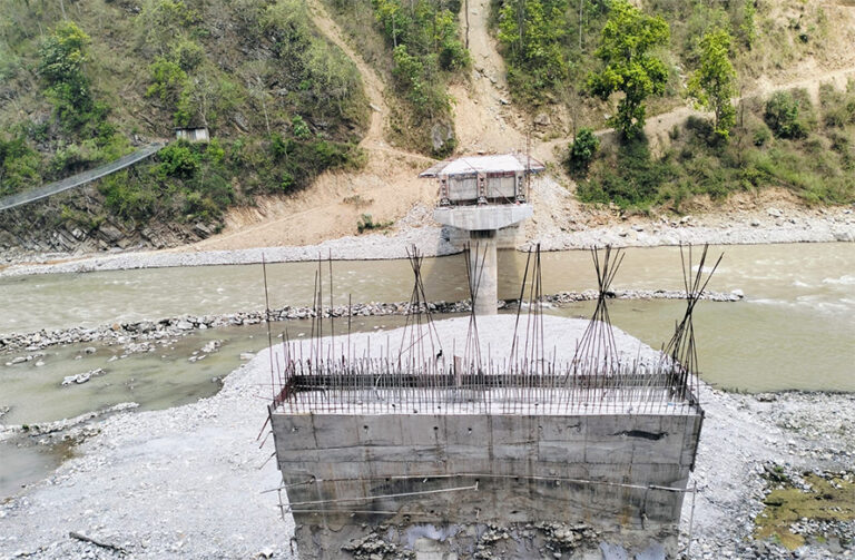 कुलमानको ‘एक्सन’ : वर्षौँदेखि अलपत्र १७ रुग्ण ठेक्का तोड्ने प्रक्रिया सुरु