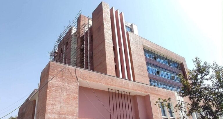 महान्यायाधिवक्ताको कार्यालयद्वारा आगजनी गर्नेविरुद्ध प्रहरीमा जाहेरी