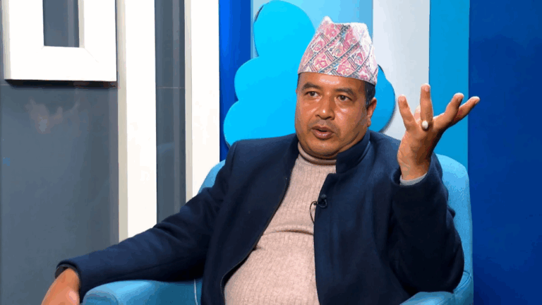 महेश बस्नेतको प्रश्न- सम्पत्ति शुद्धीकरणको छानबिन रामेश्वर खनाल र कुलमान घिसिङबाट सुरु गर्ने कि नगर्ने ?