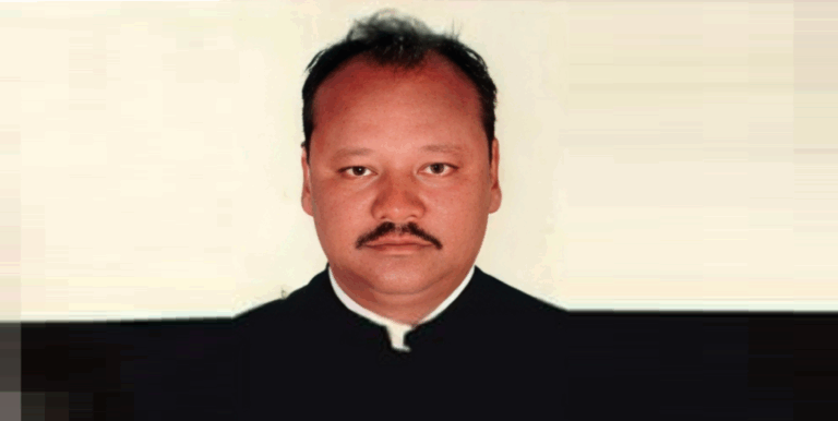 वडाध्यक्षलाई खुट्टा मालिस गराउने पालिका अध्यक्षले दिए राजीनामा, कार्यपालिकाद्वारा स्वीकृत