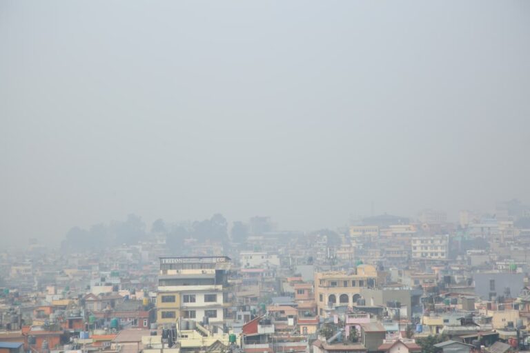 देशको उच्च पहाडी तथा हिमाली भेगमा हल्का वर्षा र हिमपातको सम्भावना