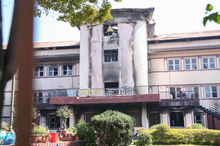सर्वोच्च अदालतको पूनःनिर्माणको कार्य जारी  (फाेटाे फिचर )
