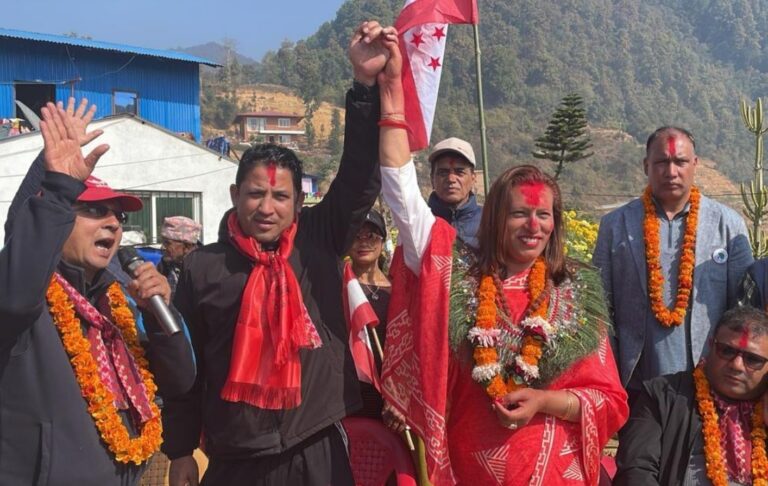 कांग्रेसकी उम्मेदवार नानुलाई समर्थनका लागि जसपा नेपालका उम्मेदवार रणबीरले लिए उम्मेदवारी फिर्ता