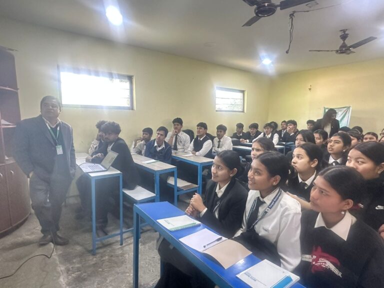 नबिल बैंकद्वारा विद्यार्थीहरूलाई वित्तीय साक्षरता प्रशिक्षण