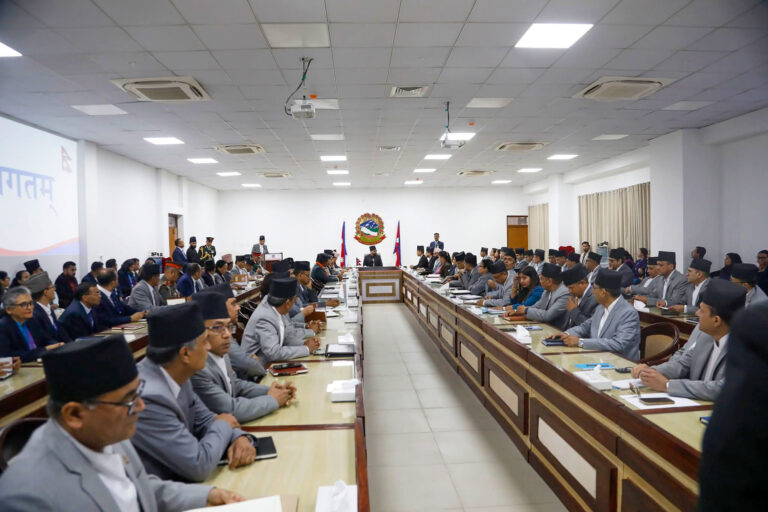 नवनियुक्त शिक्षा, विज्ञान तथा प्रविधि र युवा तथा खेलकुदमन्त्री सस्मित पोखरेलले सरकारको प्रवक्ता