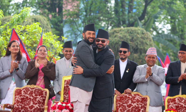 बालेनसहित मन्त्रीहरुको शपथ ग्रहण समाराेह शीतल निवासमा यस्ताे  (फोटोफिचर)