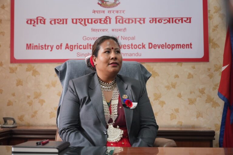 कृषि मन्त्री गिता चौधरीद्वारा पदबहाली