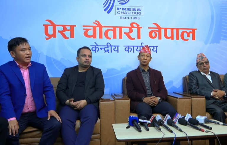 पूर्व डिआईजी गुरुङले लगाए ओली र लेखकको पक्राउमा कानुनी प्रक्रिया बेवास्ता गरिएको आरोप