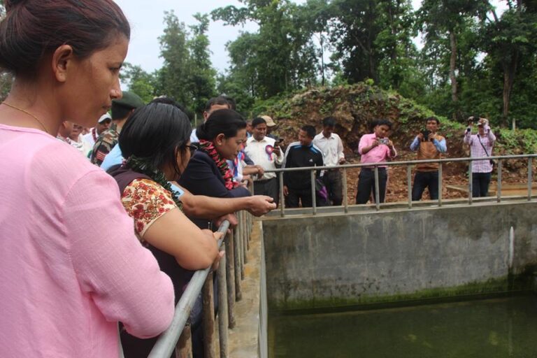 कर्णालीको राजधानी वीरेन्द्रनगरमा खानेपानीकाे संकट गहिरिँदै:  दैनिक २६४ लिटर प्रतिसेकेन्ड अभाव