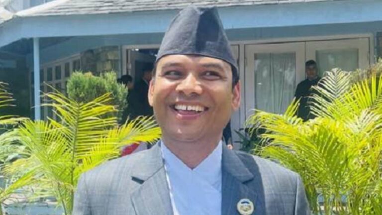 मन्त्री पद नपाएपछि कांग्रेसका प्रदेशसभा सदस्य द्रोर्णकुमार कुँवरले दिए राजीनामा