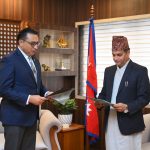 धितोपत्र बोर्डका नवनियुक्त अध्यक्ष  डा. गोपालप्रसाद भट्टले लिए पद तथा गोपनीयताको शपथ