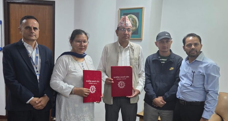 नागरिक लगानी कोष र तामाकोशी गाउँपालिकाबीच नागरिक पेन्सन योजना सञ्चालन सम्झौता