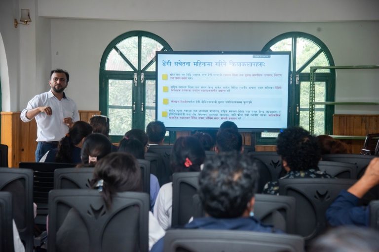 काठमाडौं महानगरपालिका डेङ्गी नियन्त्रण अभियानमा तालिम प्राप्त १६ सय ५० जनशक्ति परिचालन गर्दै
