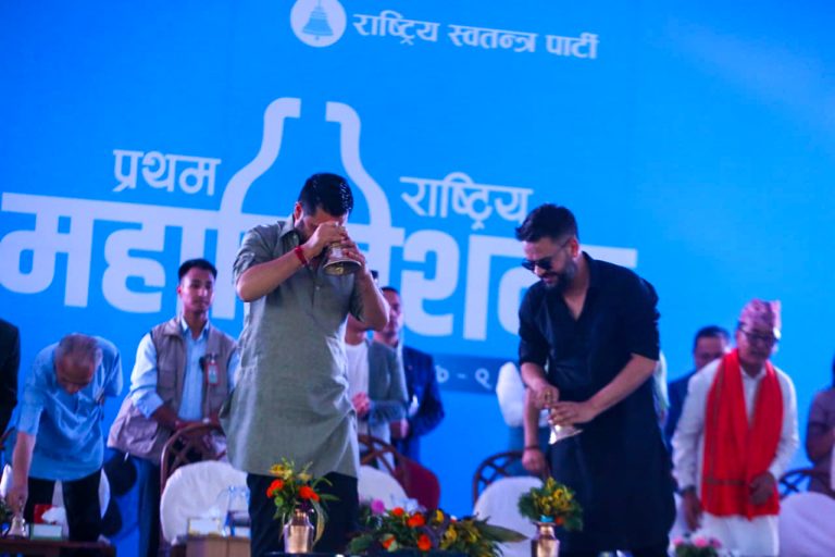 रास्वपा महाधिवेशन : दोस्रो दिन बन्द सत्र सुरु हुँदै 