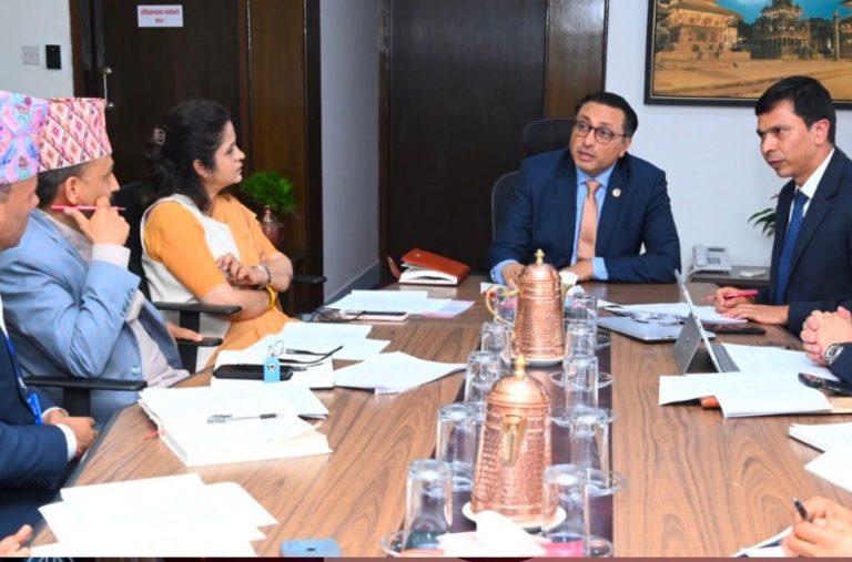 बजेटमा समेटिएका कार्यक्रम कार्यान्वयनका लागि मन्त्रालय सक्रिय : मन्त्री गौरीकुमारी