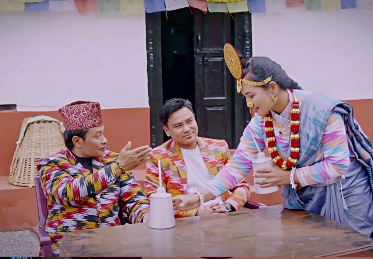 सुनिल थापा मगरको ‘सोल्टिनी सेवारो’ गीतले चर्चा बटुल्दै