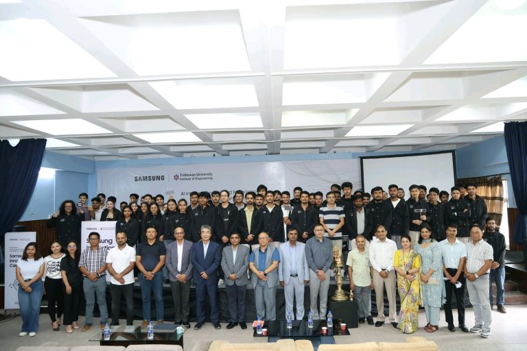 सामसङ इनोभेसन क्याम्पसद्वारा कोडिङ ग्र्याजुएटहरूलाई सम्मान, नेपालमा नयाँ एआई  कार्यक्रम सुरु