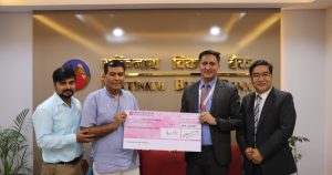 मुक्तिनाथ विकास बैंकद्धारा धनगढीमा विद्यार्थीहरुका लागि ल्याइएको मिड–डे मील